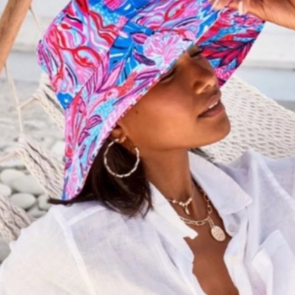 LLilly Pulitzer Sun Hat Ruby Red Wild Times NWT
